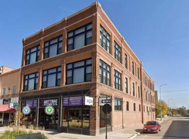 Main picture of 321 S Main St