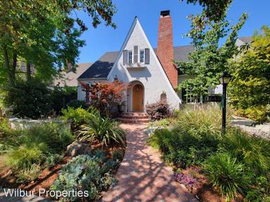 Main picture of 1646 Portola Ave