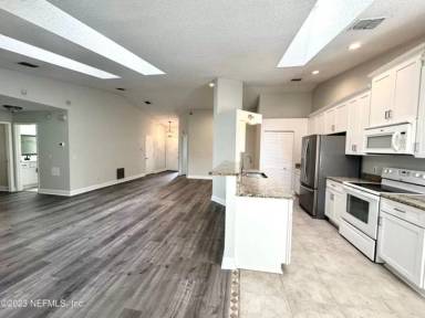 Main picture of 103 Quail Cv