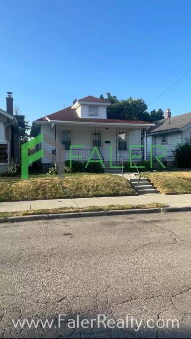 Main picture of 1718 Gummer Ave