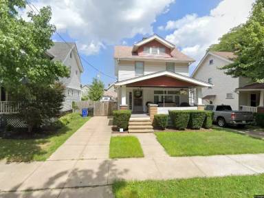 Main picture of 2022 Tampa Ave