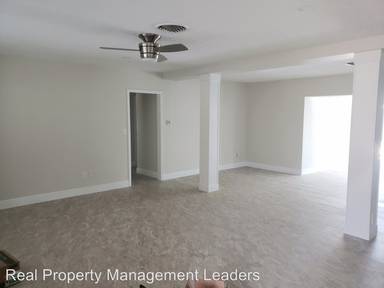 Main picture of 15914 2nd St E