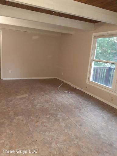 Main picture of 12-48 North Dr