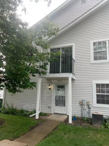 Main picture of 416 N Cambridge Dr