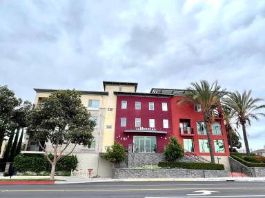 Main picture of Cabrillo Senior Condo For Lease