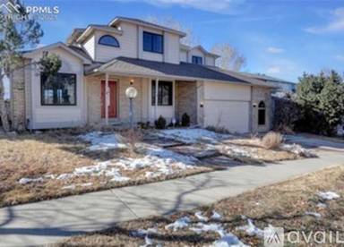 Main picture of 5650 Saddle Rock Rd