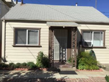 Main picture of 933 18th St