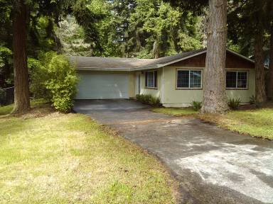 Main picture of 8748 SW 190th St