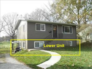 Main picture of 1131 1/2 Maple St