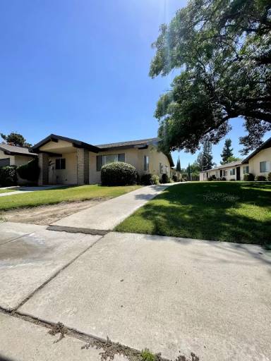 Main picture of 2201 Westholme Blvd - D