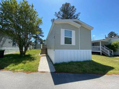 Main picture of 553 Corbin St