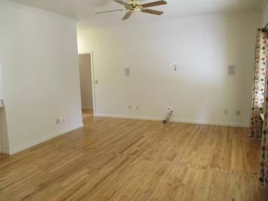 Main picture of 1608 Laburnum Ave