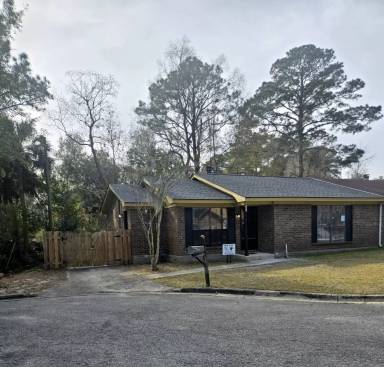 Main picture of 121 Harmon Creek Dr