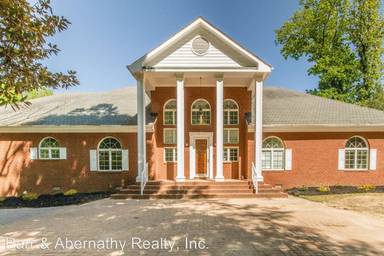 Main picture of 12100 Ganesh Ln