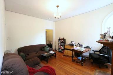 Main picture of 2 Ware St