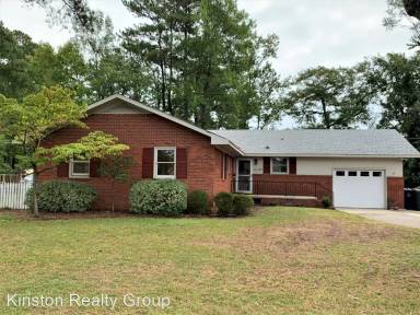 Main picture of 2407 Hardee Rd