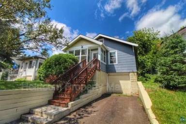 Main picture of 2507 Jefferson St