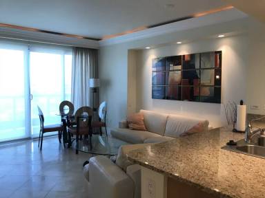 Main picture of Turnberry Towers Las Vegas