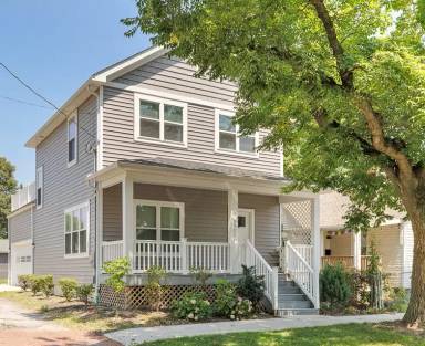 Main picture of 5904 Wakefield Ave