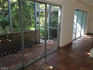 Main picture of 3547 Loquat Ave