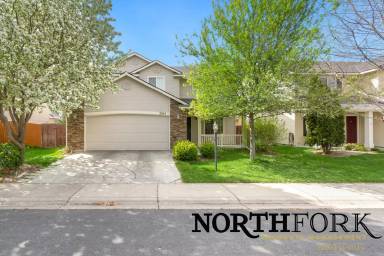 Main picture of 3545 E Hand Cart Ln