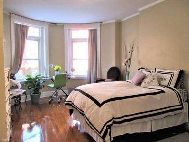 Main picture of 8 Strathmore Rd