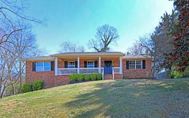 Main picture of 9608 Clearwater Dr