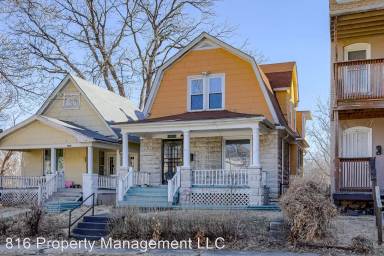 Main picture of 2325 Park Ave
