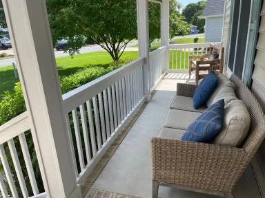 Main picture of 306 Walkabout Rd