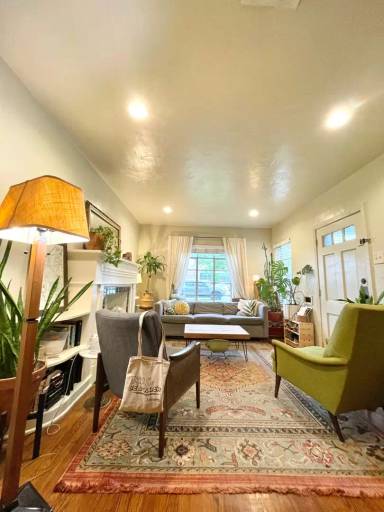 Main picture of 201 N Tennant St