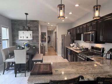 Main picture of 70 Webster St