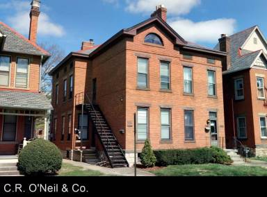 Main picture of 238 W Hubbard Ave
