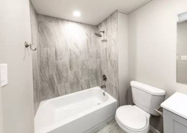 Main picture of 1041 Lake Ave