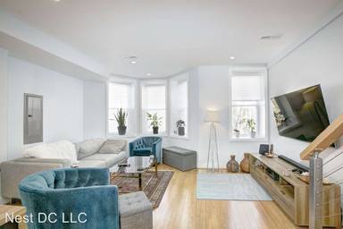 Main picture of 132 V St NW