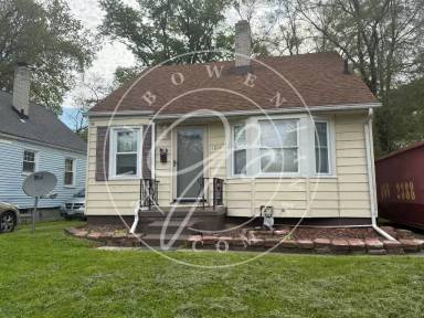 Main picture of 1014 Mackow Dr