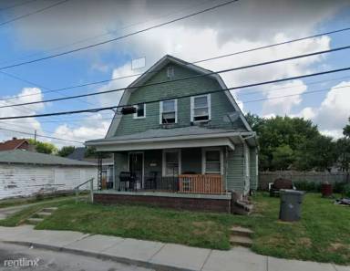 Main picture of 2501 E 10th St