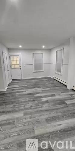 Main picture of 115 Lakewood St