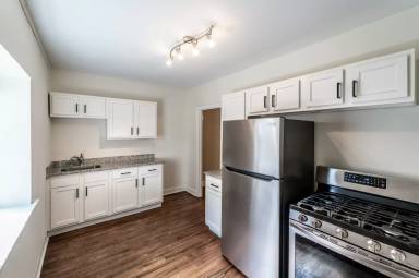 Main picture of Hopkins Apartments