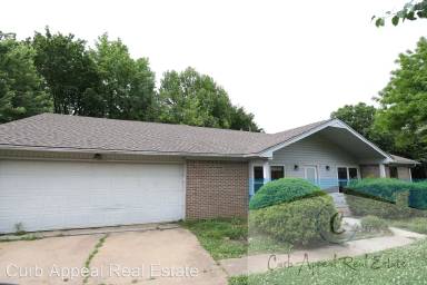 Main picture of 1348 Medallion Dr