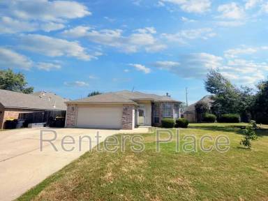 Main picture of 11705 S Forest Ct