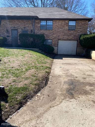 Main picture of 11605 E 60th St