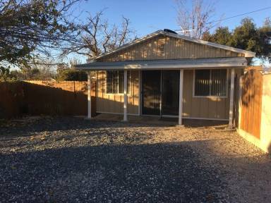 Main picture of 980 3rd St