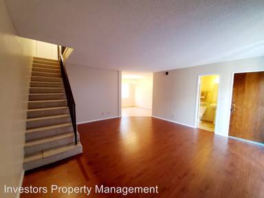 Main picture of 232 S Pine St