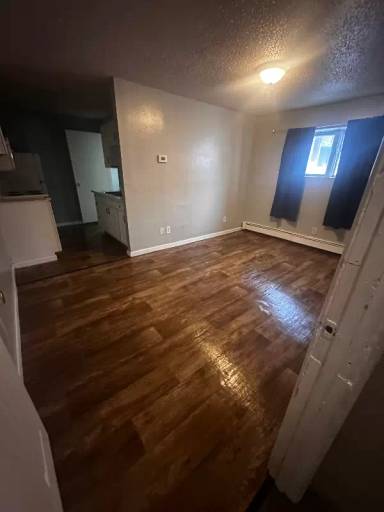 Main picture of 635 10th Ave