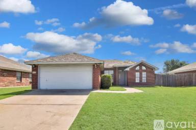 Main picture of 3817 Sawtooth Dr