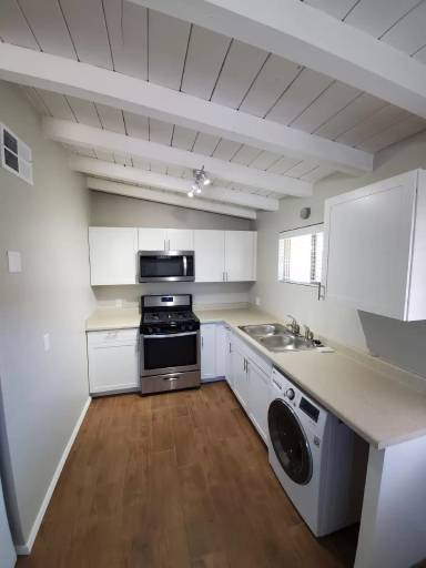 Main picture of Palms Apt - B