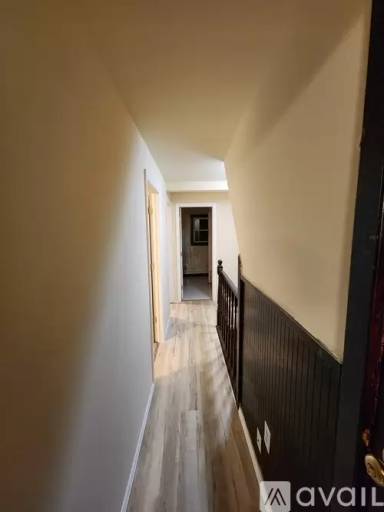 Main picture of 907 3rd St N