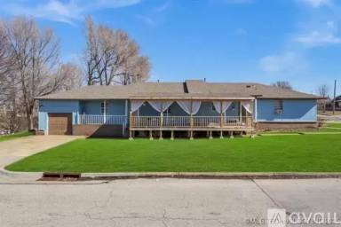 Main picture of 1131 S 124th East Ave