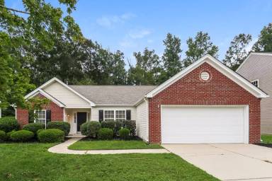 Main picture of 2111 Hunters Trail Dr