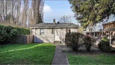 Main picture of 505 Burlew Dr